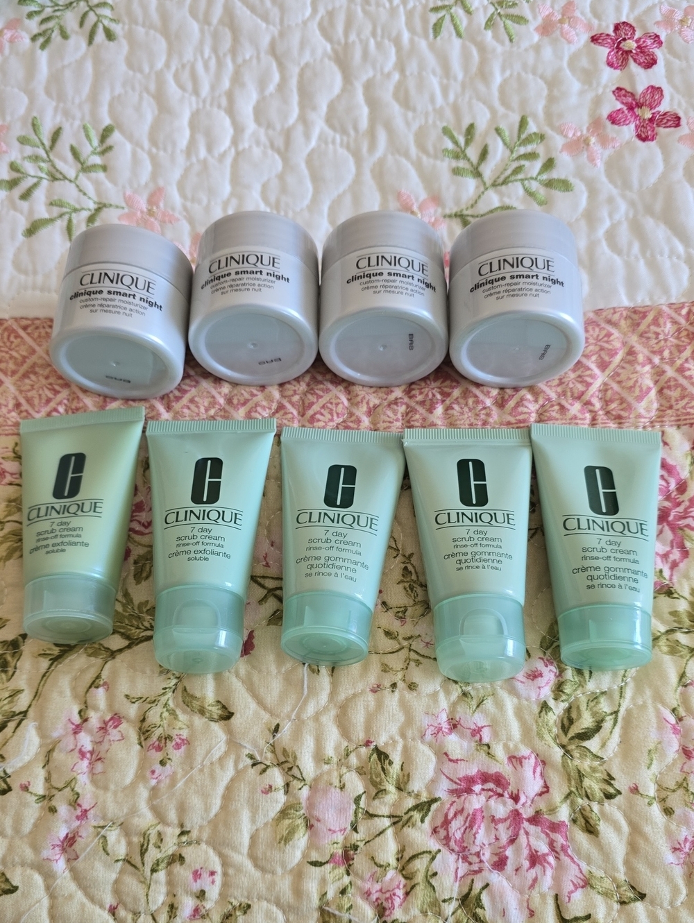 Clinique 7 Day Scrub Cream & Clinique Smart Night Moisturizer - Travel Size